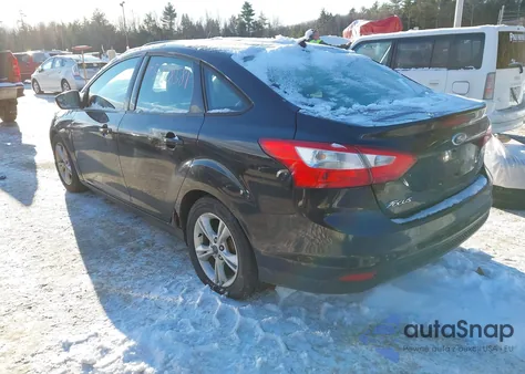 2014 Ford Focus Se from USA, damaged, VIN 1FADP3F2XEL386123